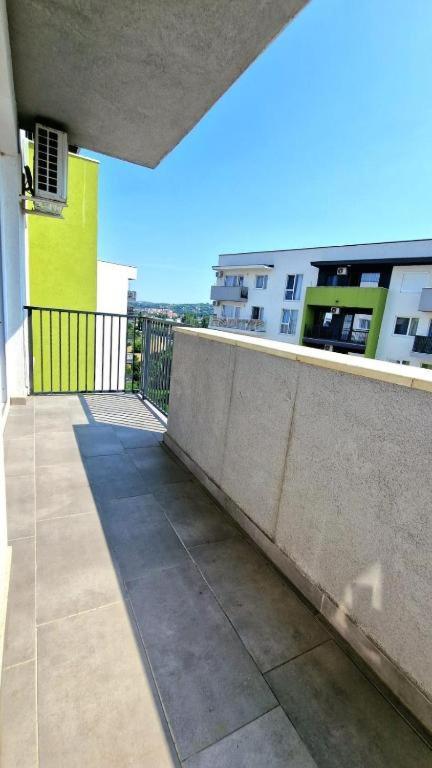 אורדאה Cozy Apartment Prima Nufarul מראה חיצוני תמונה