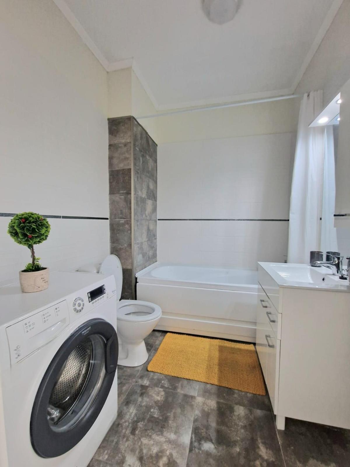 אורדאה Cozy Apartment Prima Nufarul מראה חיצוני תמונה
